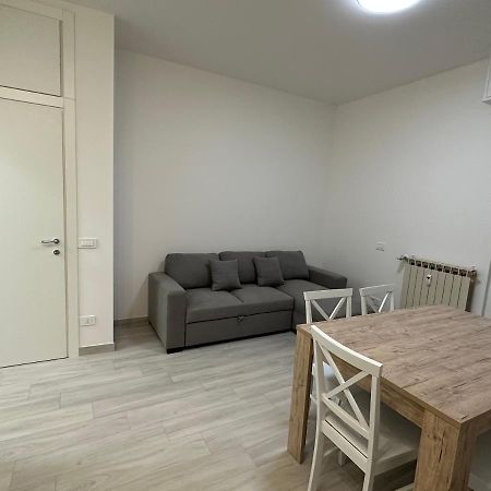 La Casa Di Nonno Stefano - Possibilita Box Privato Apartment Loano Luaran gambar
