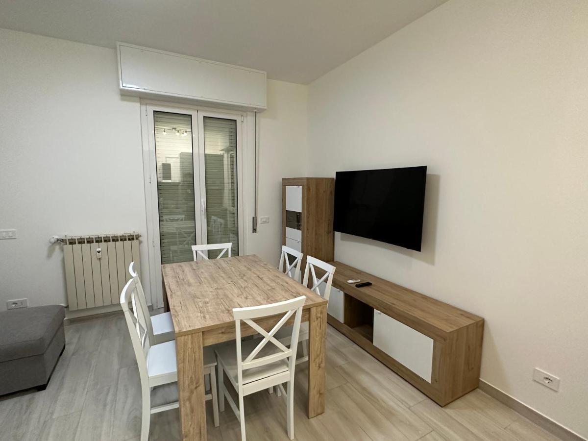 La Casa Di Nonno Stefano - Possibilita Box Privato Apartment Loano Luaran gambar